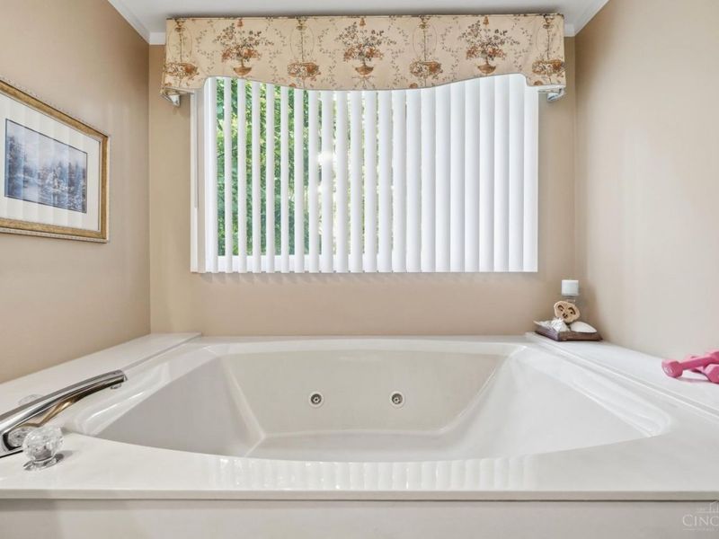 8183 Lyndhurst Court, Sycamore Township, OH 45249 Photo 31
