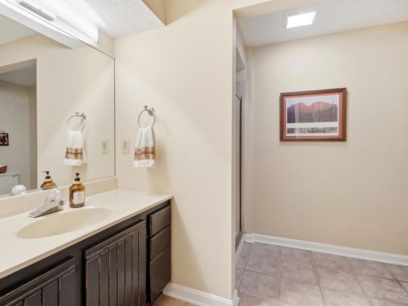 8183 Lyndhurst Court, Sycamore Township, OH 45249 Photo 64