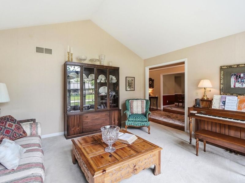 8183 Lyndhurst Court, Sycamore Township, OH 45249 Photo 8