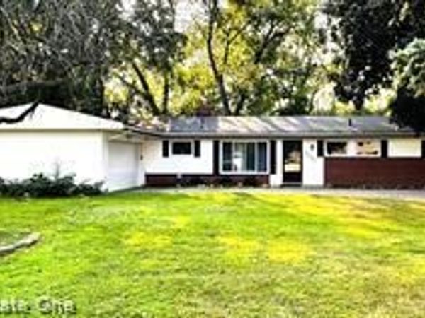 32305 Shrewsbury Street , Farmington Hills, Mi 48334