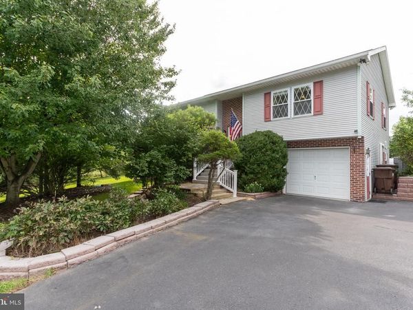 933 BOYLE ROAD , FAIRFIELD, PA 17320