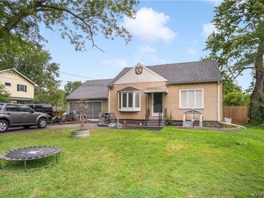 1551 Cox Road, Grand Island, NY 14072