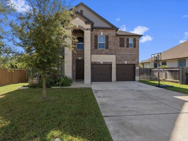 1901 Dragonfly Lp, Bastrop, TX 78602
