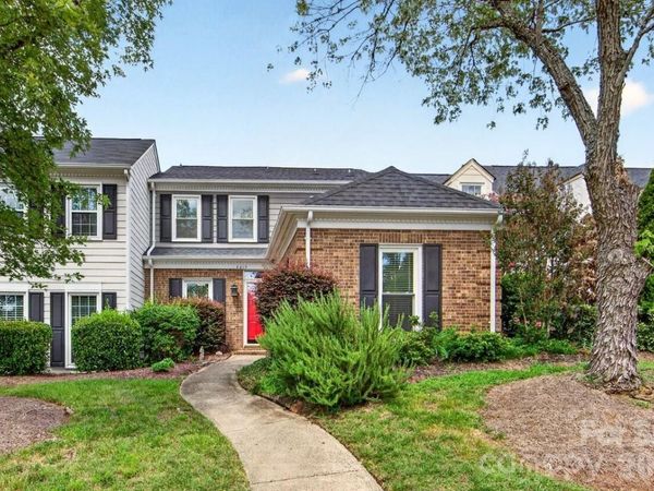 4219 Blacktree Lane, Charlotte, NC 28226