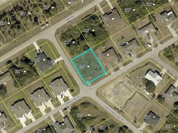 2401/2403 Daniel AVE N, LEHIGH ACRES, FL 33971