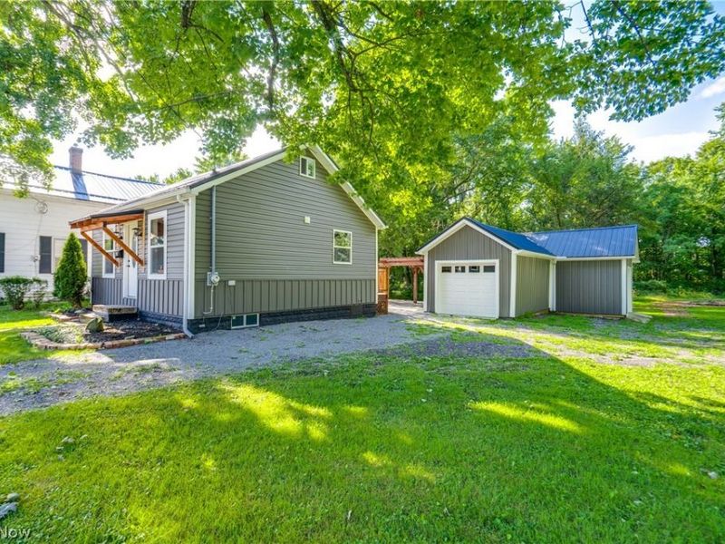 24 E Main Street, Newton Falls, OH 44444 Photo 15