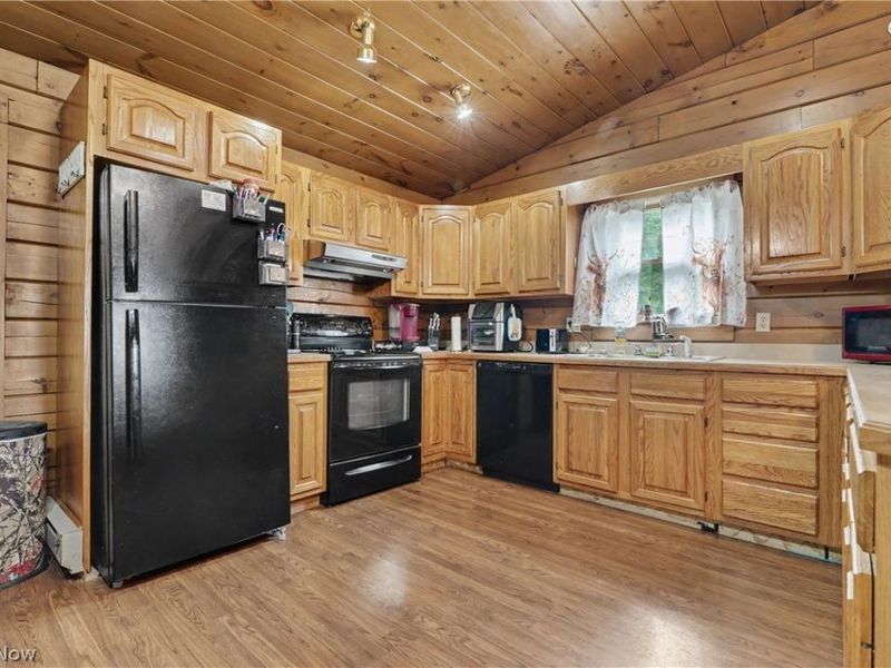 6092 Warren Road, Cortland, OH 44410 Photo 7