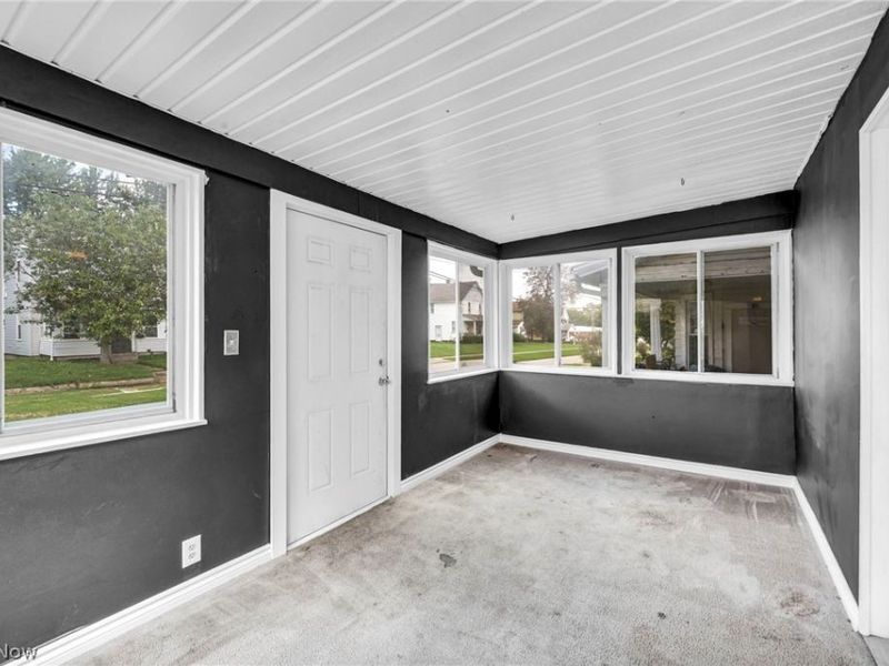 54 Brown Street, Barberton, OH 44203 Photo 7