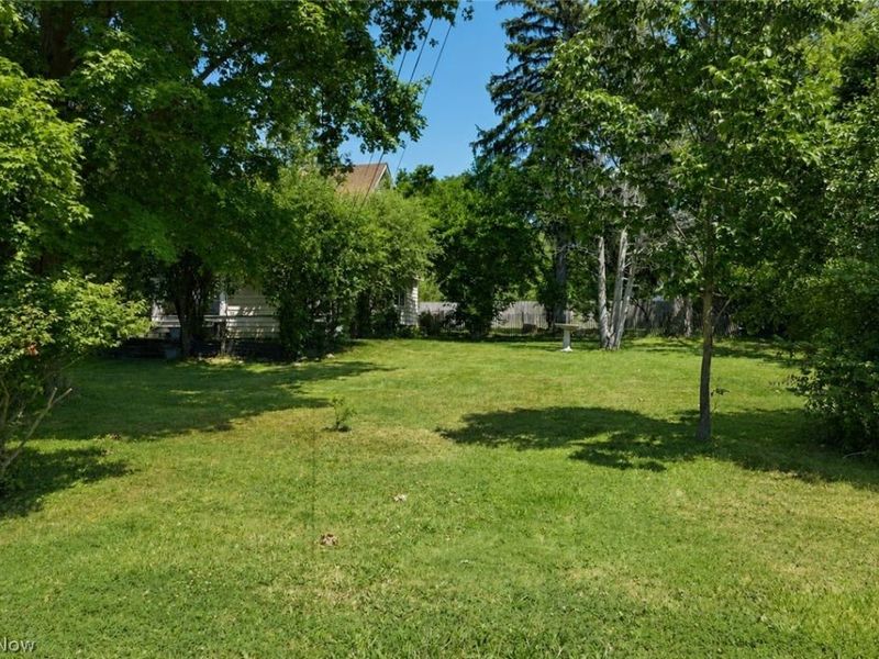 5363 Bartlett Road, Bedford Heights, OH 44146 Photo 33