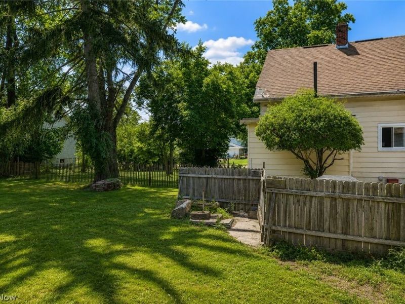 5363 Bartlett Road, Bedford Heights, OH 44146 Photo 35