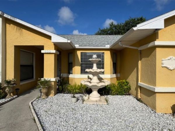 822 VALNERA COURT , KISSIMMEE, FL 34758