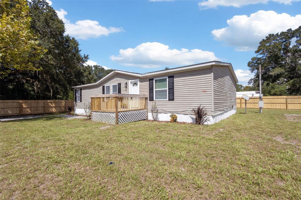 2691 NW 74th Terrace , Chiefland, FL 32626 Photo