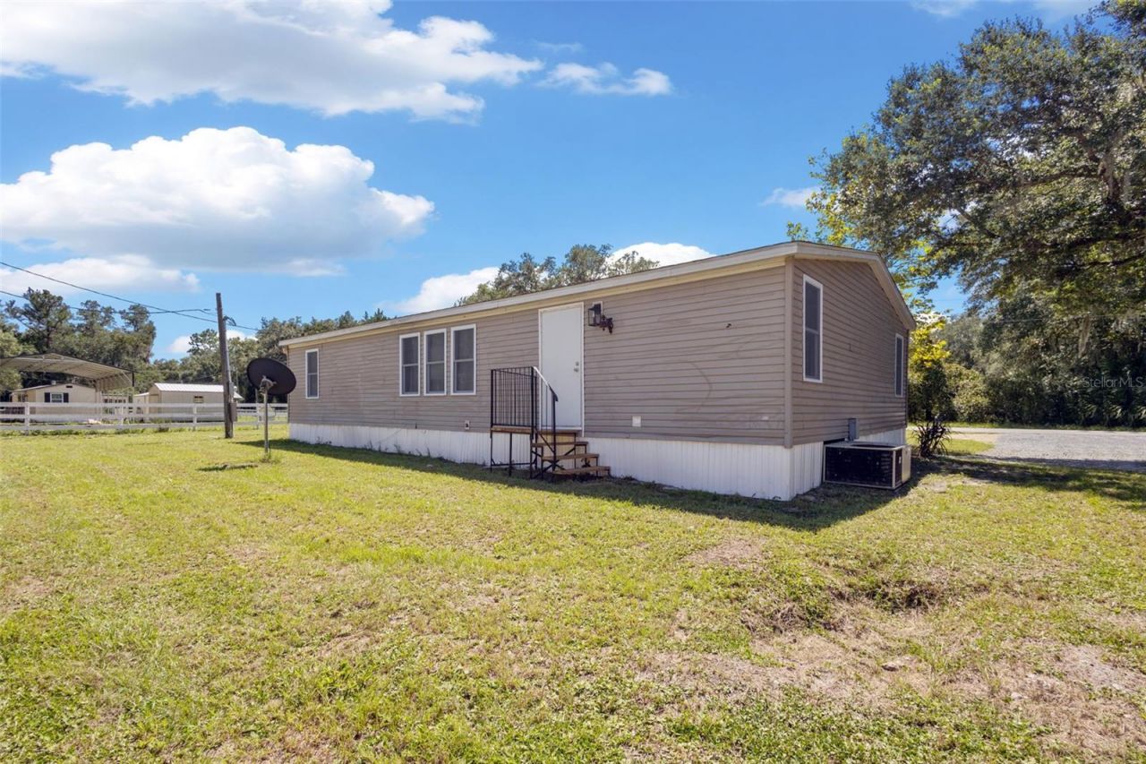 2691 NW 74th Terrace , Chiefland, FL 32626 Photo
