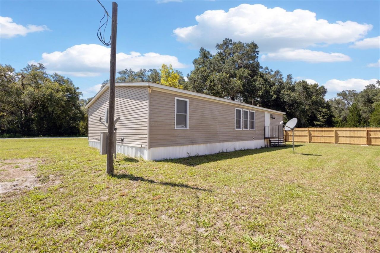 2691 NW 74th Terrace , Chiefland, FL 32626 Photo