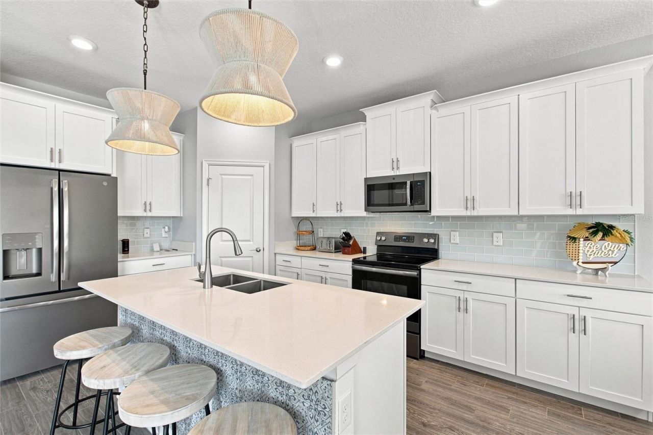 8871 Backspin Lane , Davenport, FL 33896 Photo