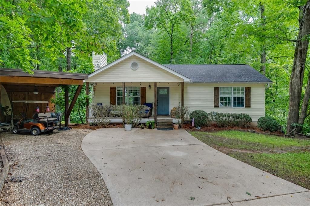 9420 Manor Lane, Gainesville, GA 30506 Main Photo