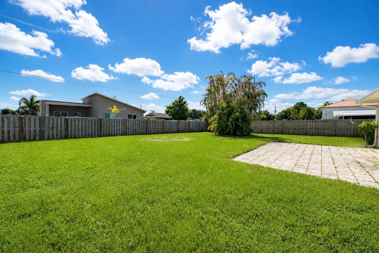 2033 SW Gemini Lane, Port Saint Lucie, FL 34984 Photo