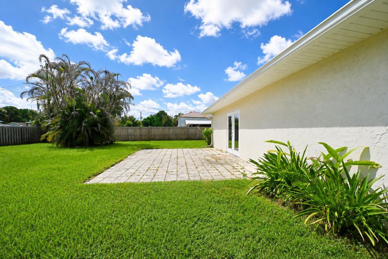 2033 SW Gemini Lane, Port Saint Lucie, FL 34984 Photo