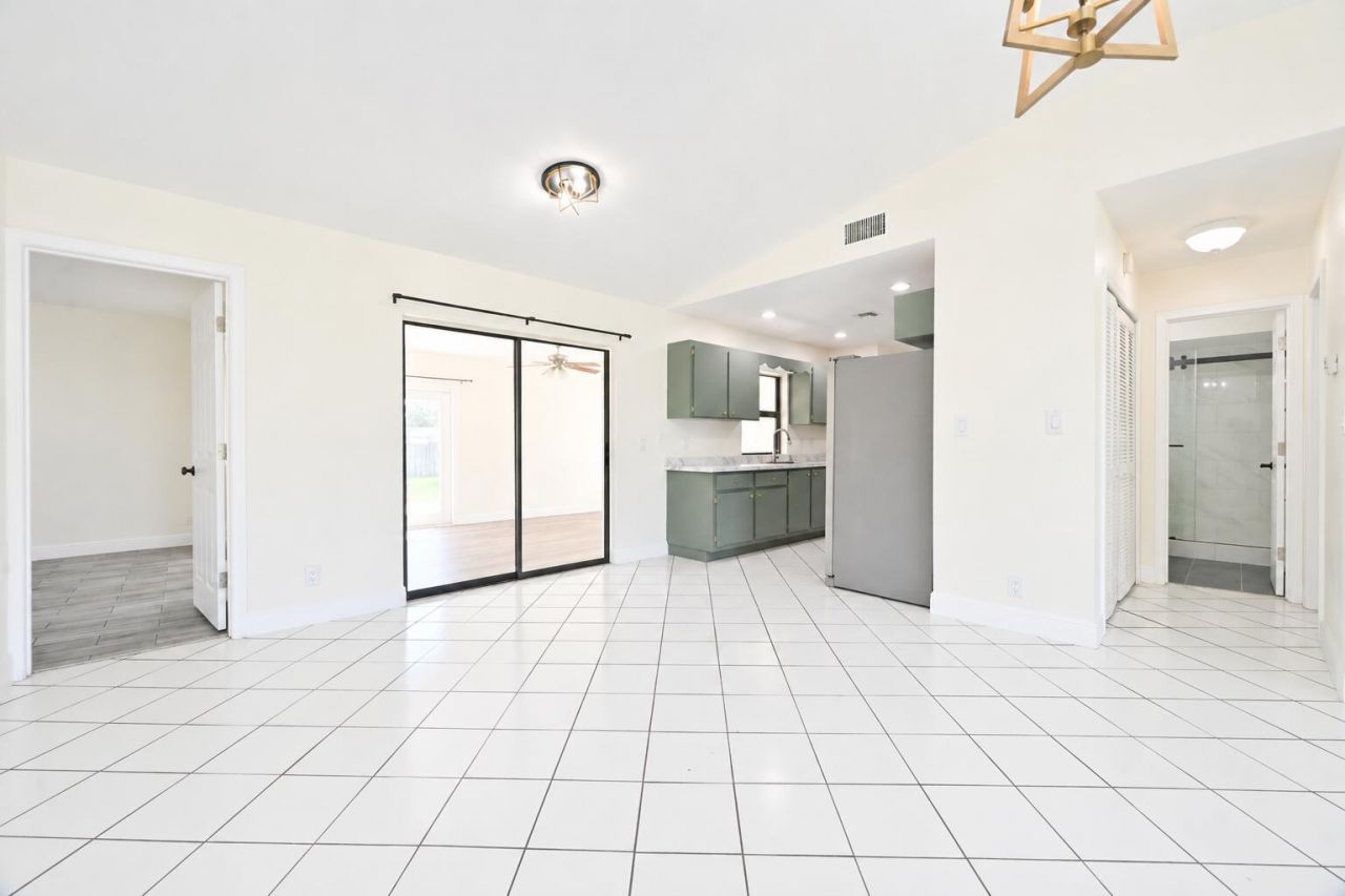 2033 SW Gemini Lane, Port Saint Lucie, FL 34984 Photo