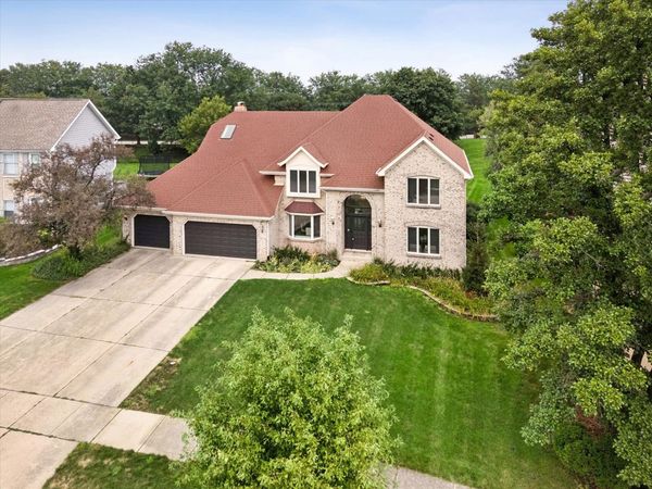 4012 Broadmoor Circle , Naperville, IL 60564