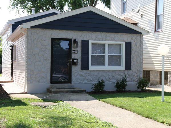 9042 S Emerald Avenue , Chicago, IL 60620