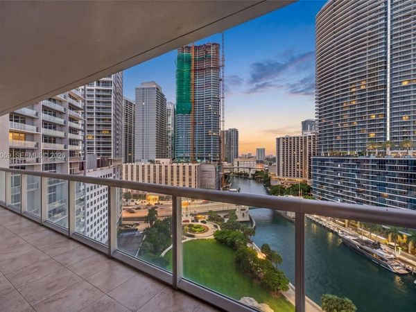 465 Brickell Ave , Unit 1602, Miami, FL 33131
