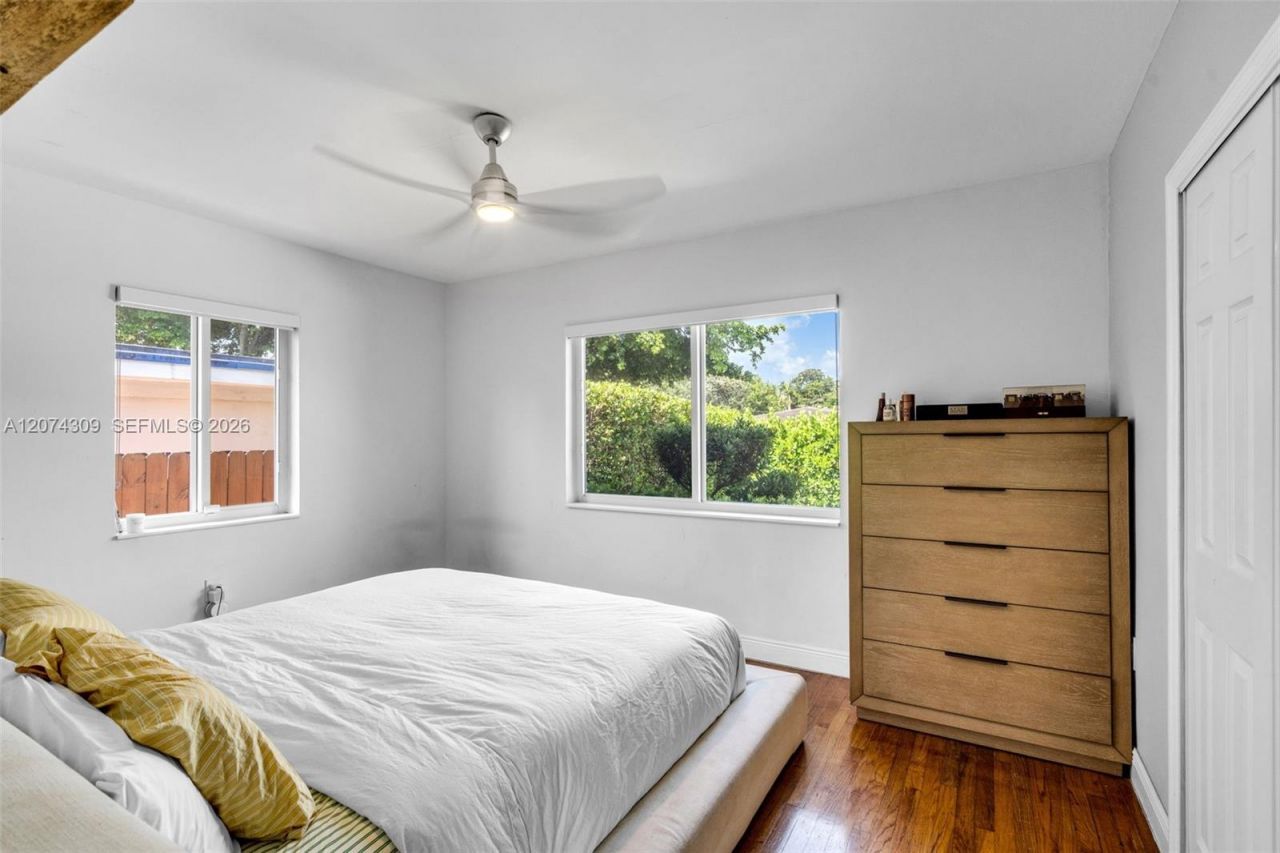8911 N Miami Ave , El Portal, FL 33150 Photo