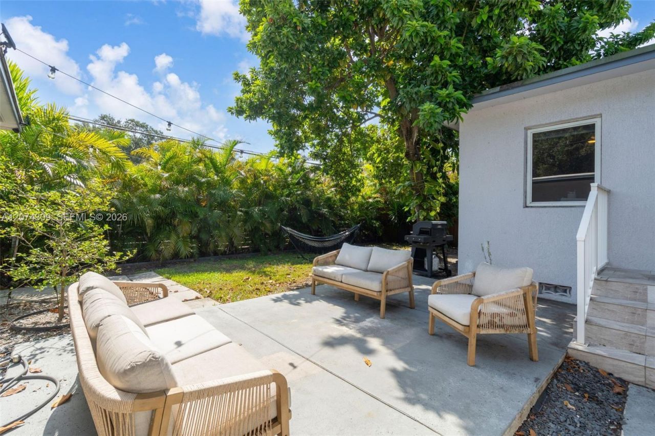 8911 N Miami Ave , El Portal, FL 33150 Photo