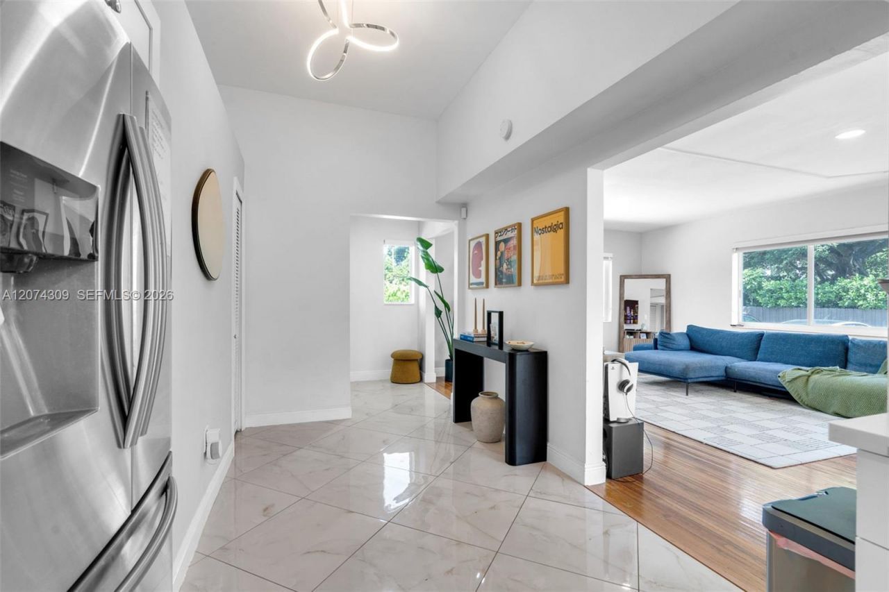 8911 N Miami Ave , El Portal, FL 33150 Photo