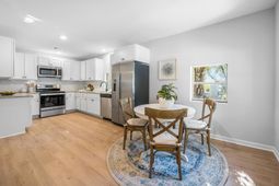 2512 Bennett Yard Road photo 4