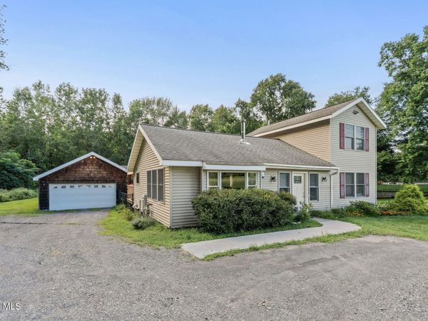 116B State Route 236, Halfmoon, NY 12065