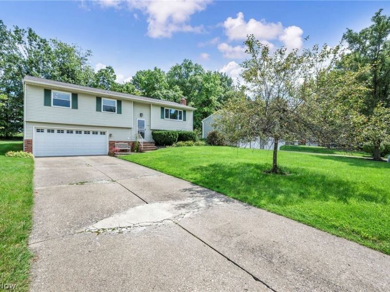 753 Poplar Drive, Brunswick, OH 44212 Photo 2
