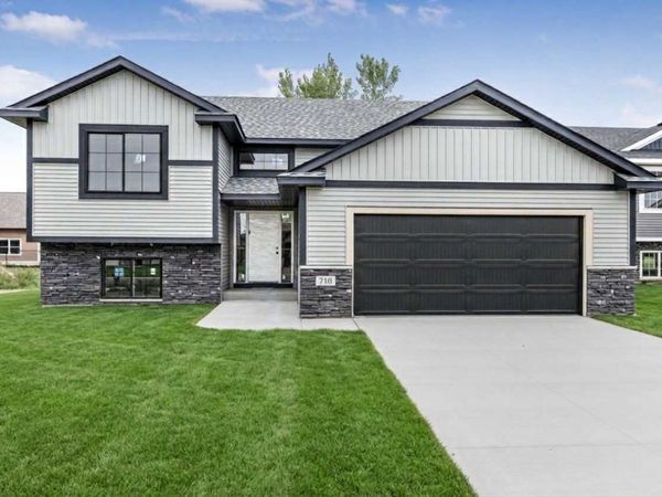 718 Margaret Lane NE, Isanti, MN 55040
