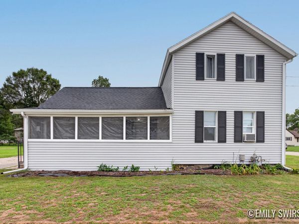 292 W Muskegon Street, Cedar Springs, MI 49319