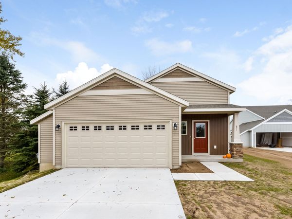 19 Carrie Street, Sparta, MI 49345