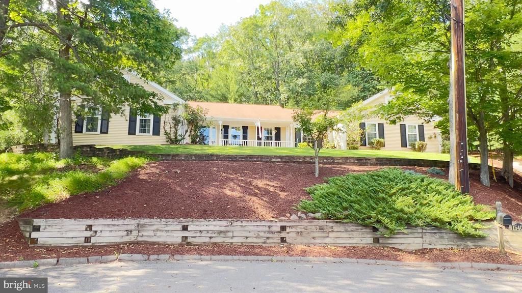 15403 HIGH POINT COURT SW, CRESAPTOWN, MD 21502