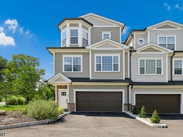 484 4Th Ave, Garwood, NJ 07027