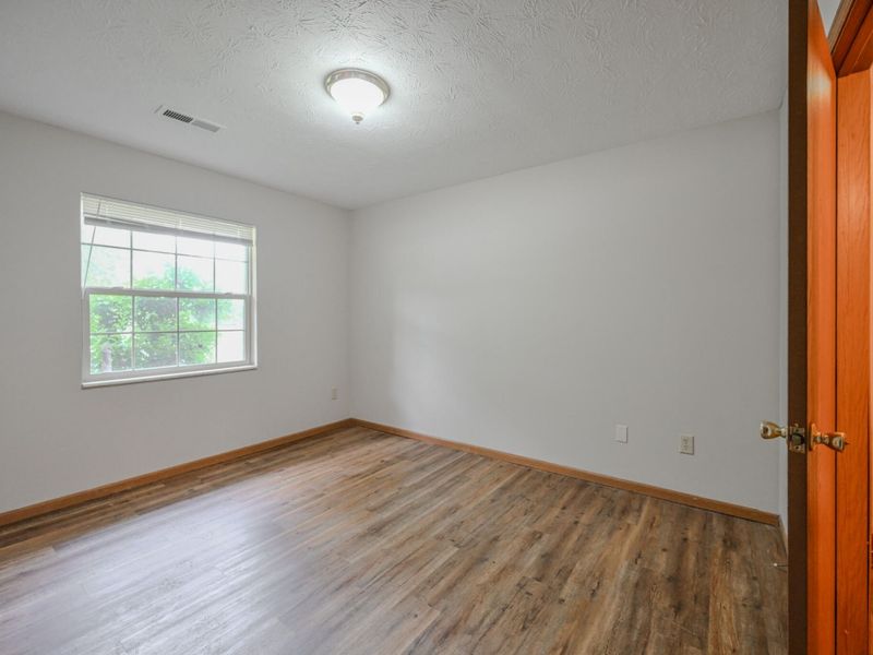 2160 Amarillo Avenue, Springfield, OH 45503 Photo 13