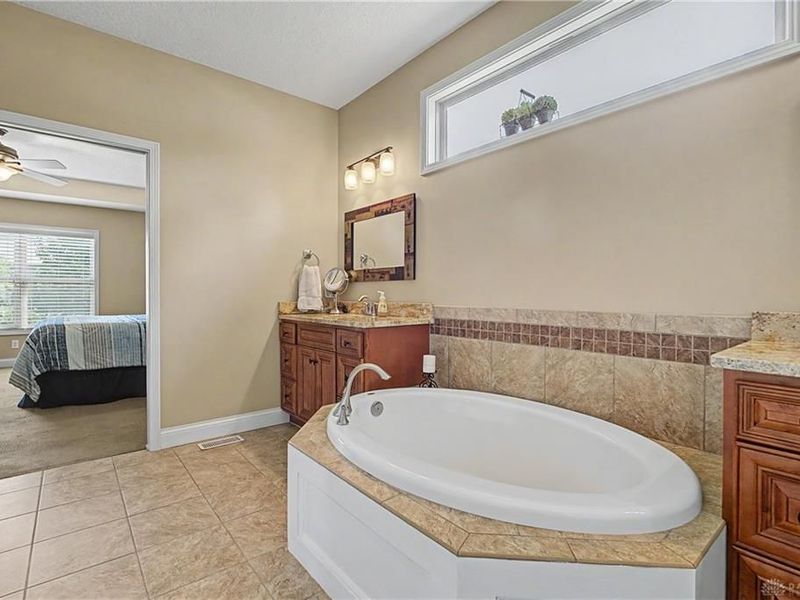 2054 Stablehand Drive, Dayton, OH 45458 Photo 31