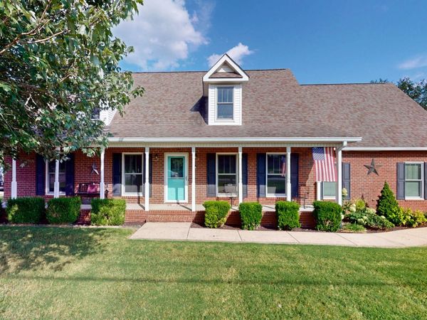 218 Autumn Glen Dr, Murfreesboro, TN 37129
