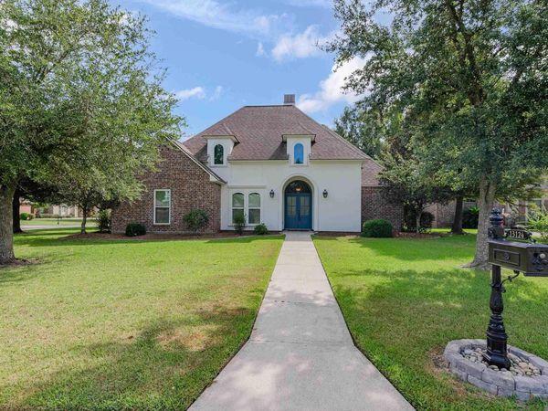 13124 Mill Grove Dr, Gonzales, LA 70737