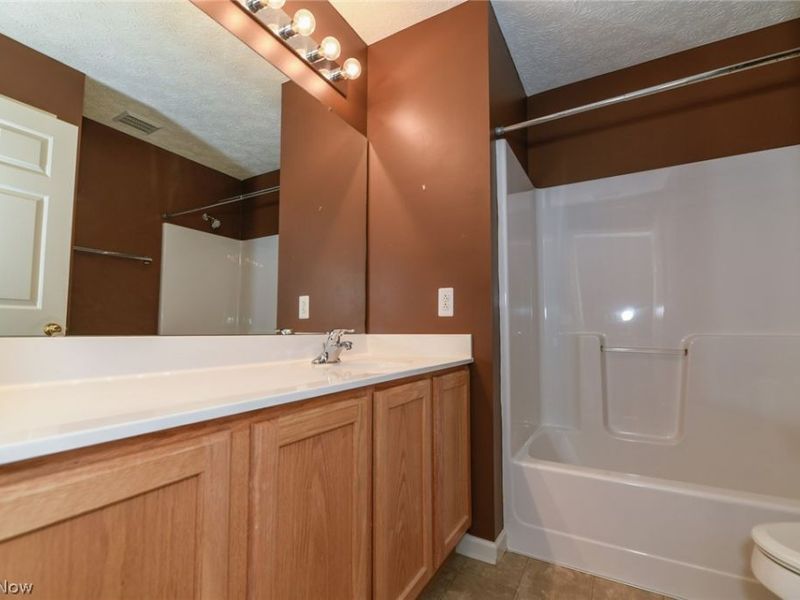 200 Weatherstone Court , Copley, OH 44321 Photo 26