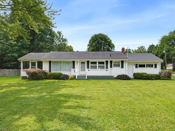 3454 Shellhart Road , Barberton, OH 44203