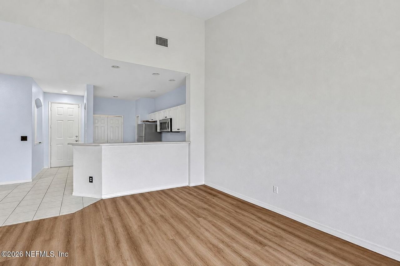 4219 Liron Avenue, Unit 204, Fort Myers, FL 33916 Photo