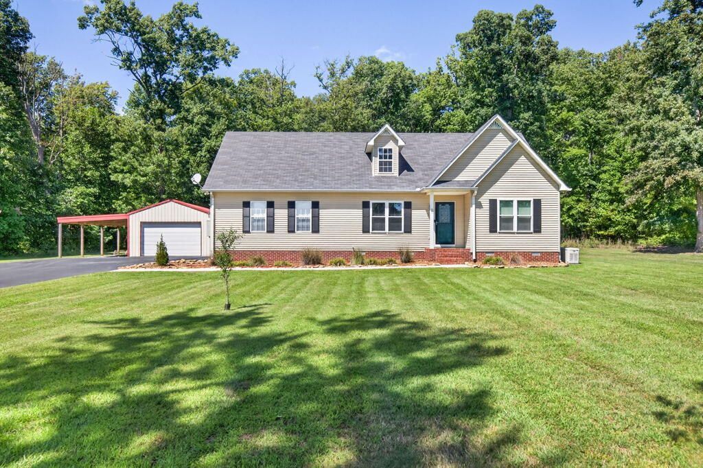 990 Brotherton Drive, Cookeville, TN 38506 Main Photo