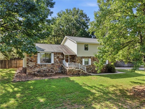 135 High Acres Drive , Russellville, AR 72802