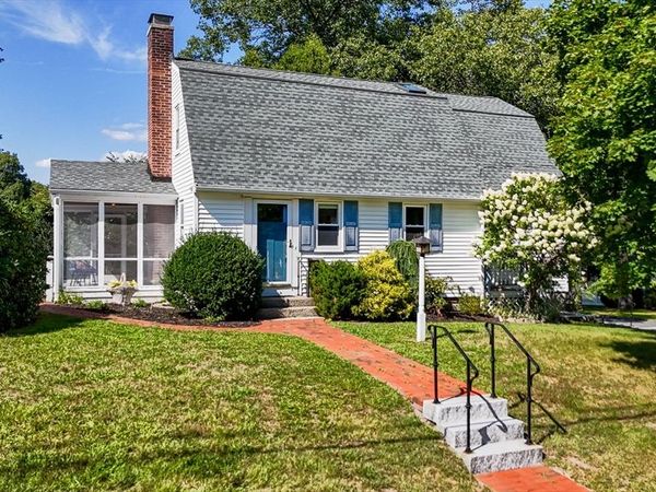 86 Orange Street, Reading, MA 01867