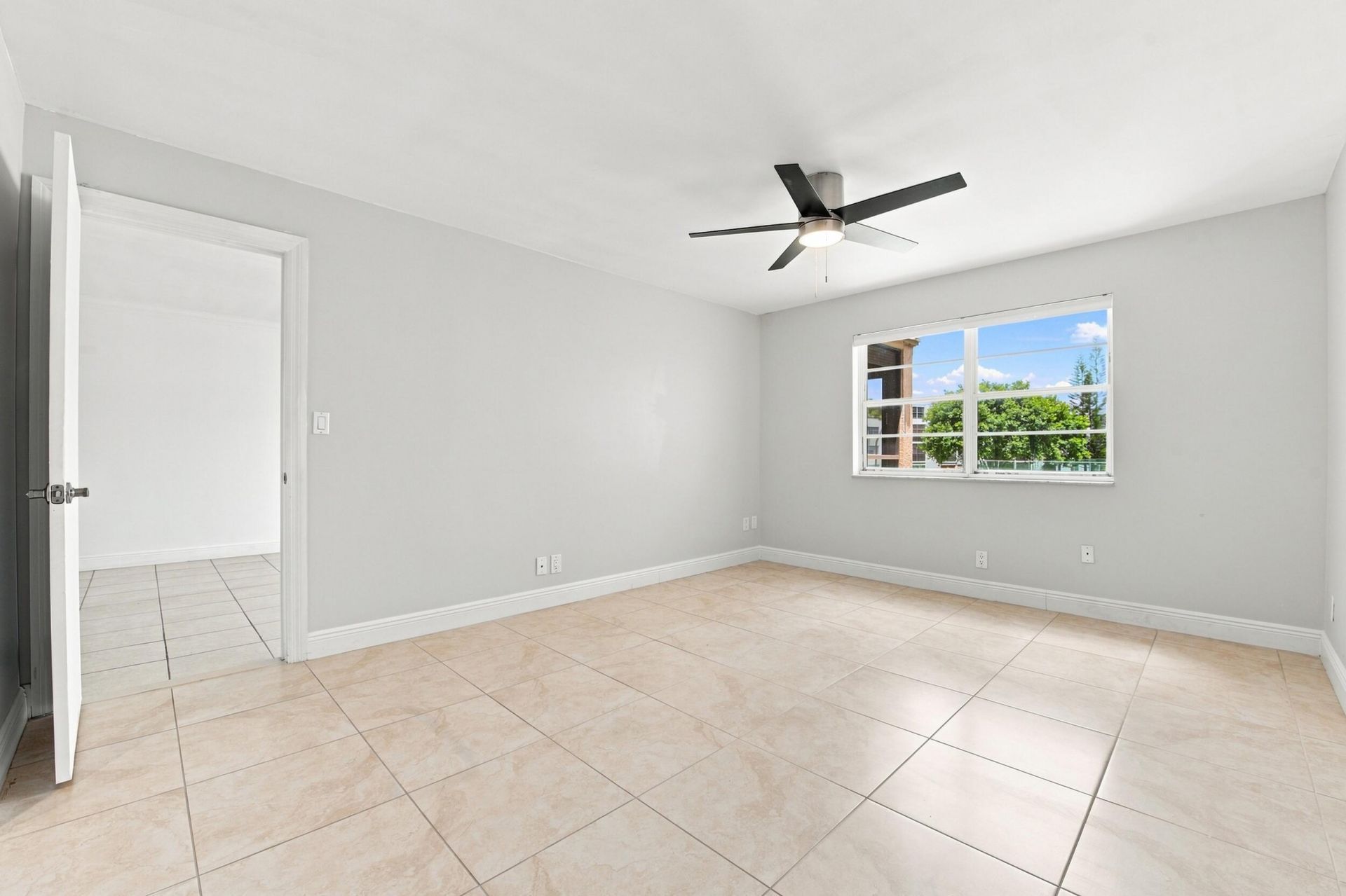9300 SW 8th Street, Unit 219, Boca Raton, FL 33428 Photo