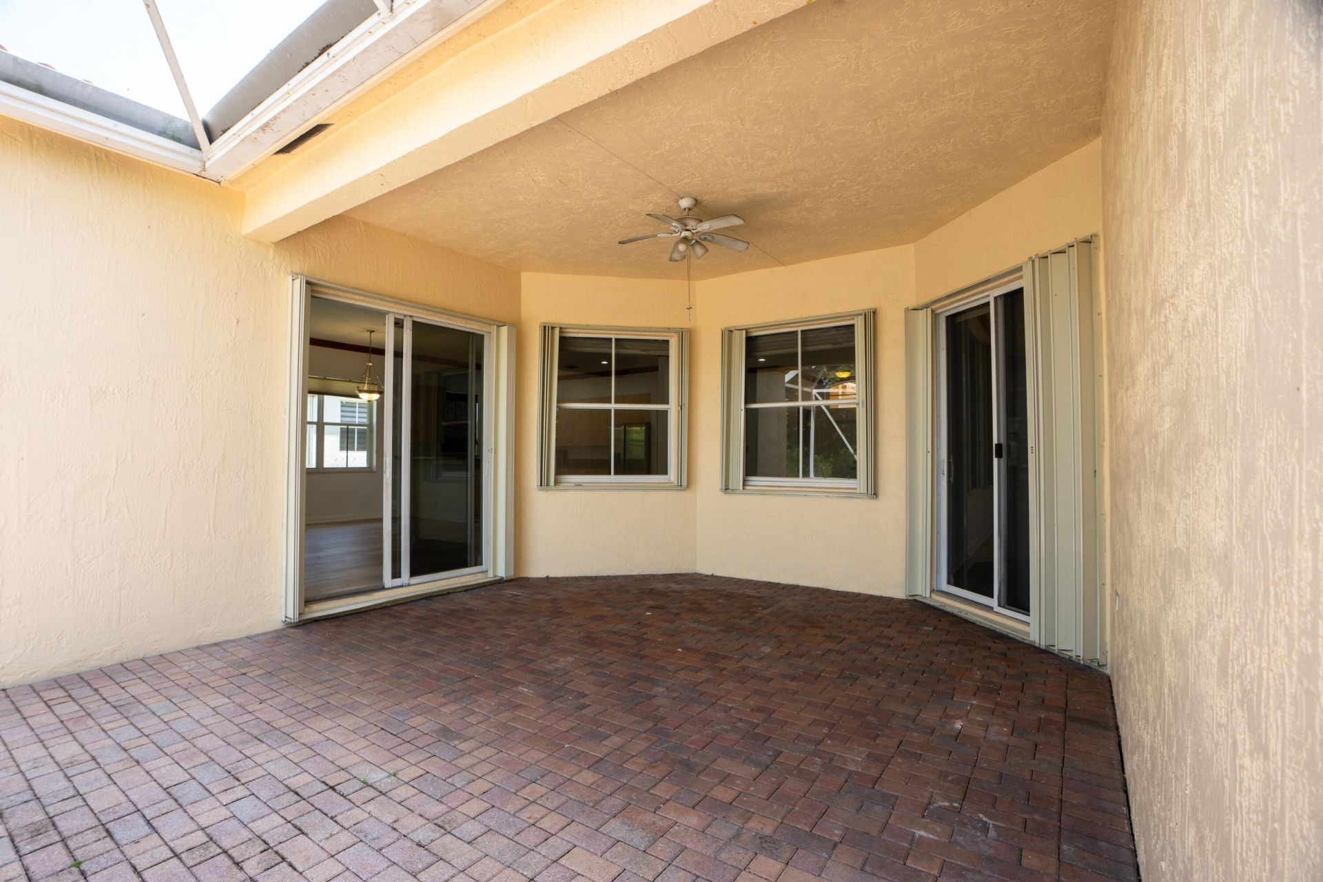 1002 Lavender Circle, Weston, FL 33327 Photo