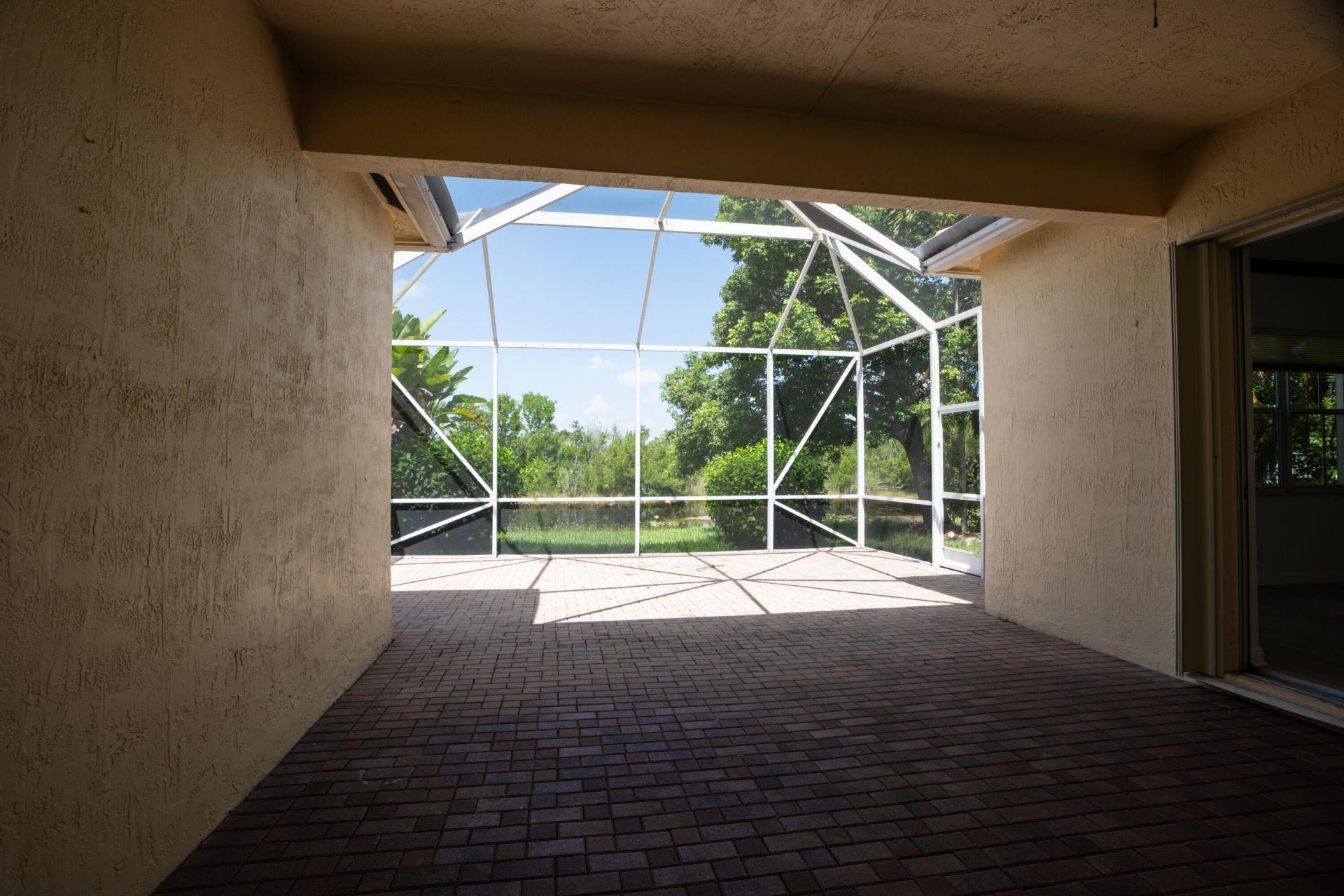 1002 Lavender Circle, Weston, FL 33327 Photo